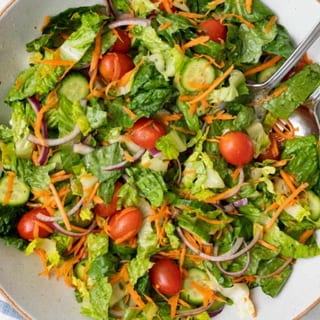 Traditional Garden Salad